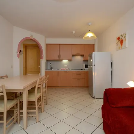 Maria Апартаменты *